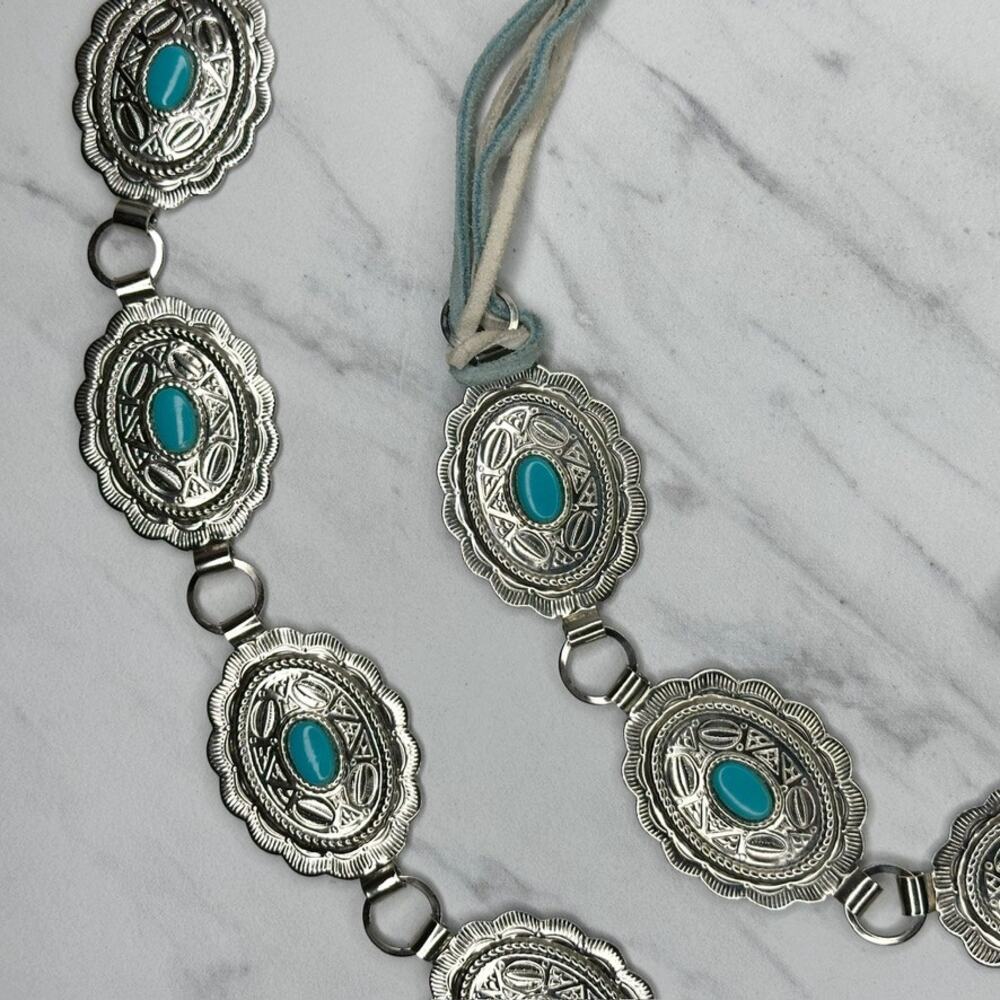 Faux Turquoise Scalloped Concho Silver Tone Chain Belt One Size (OS) Western ✨ - Picture 6 of 12